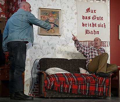 nicht schie�en!